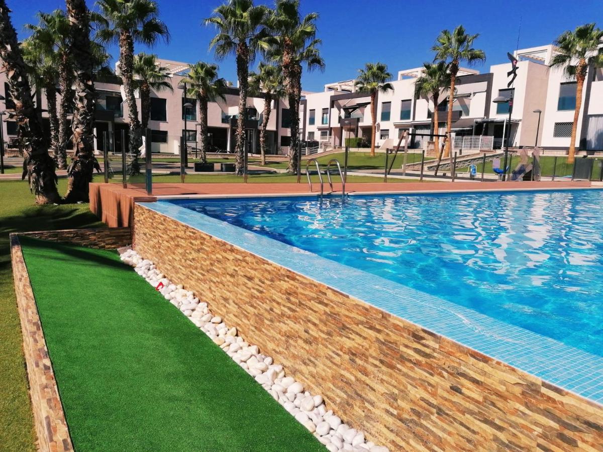 Bright Bungalow Oasis Beach La Zenia Orihuela Buitenkant foto